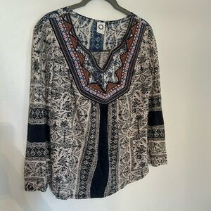 🎈3/$25🎈Anthro Akemi & Kin Cotton Embroidered Blouse